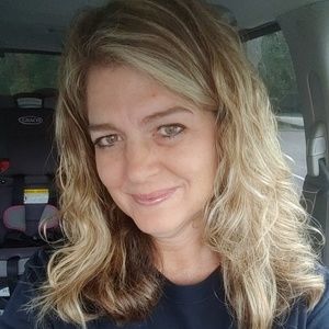 Meet your Posher, Alison